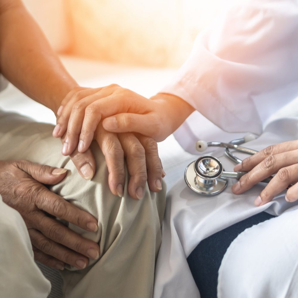 Image for Alvotech and Advanz Pharma extend strategic partnership  to commercialize five proposed biosimilars in Europe